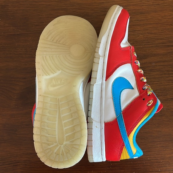 Nike Dunk Low Qs X LeBron James X Fruity Pebbles Habanero Red